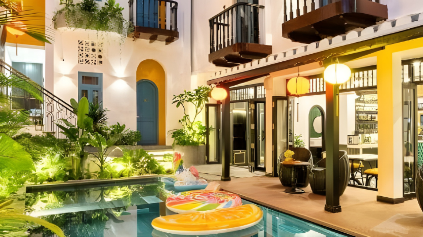 Phòng nghỉ sang trọng phong cách Đông Dương tại khách sạn boutique Hội An Yzistel Hoi An