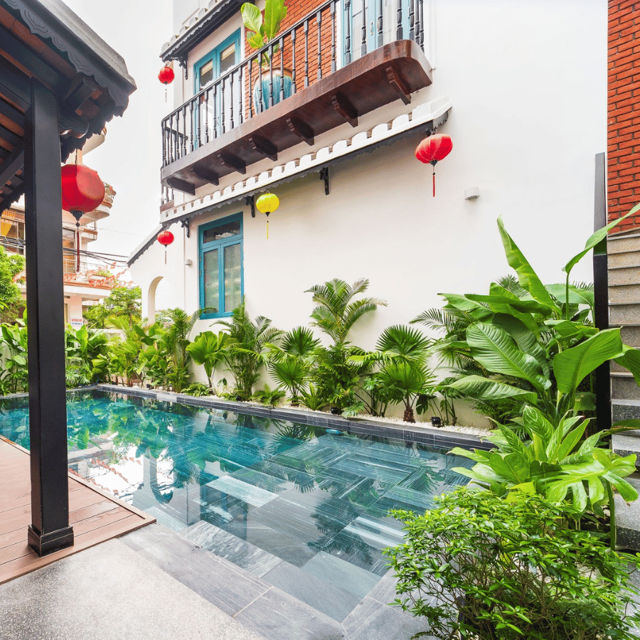 Khách sạn boutique Hội An, khách sạn trong phố cổ Hội An, khách sạn phong cách Đông Dương ở Hội An, khách sạn ở Hội An có quán cà phê, khách sạn ở Hội An gần Chùa Cầu, khách sạn trung tâm Hội An, khách sạn ở Hội An có ban công, khách sạn phong cách ở Hội An, trải nghiệm lưu trú độc đáo ở Hội An, chỗ ở boutique tốt nhất tại Hội An