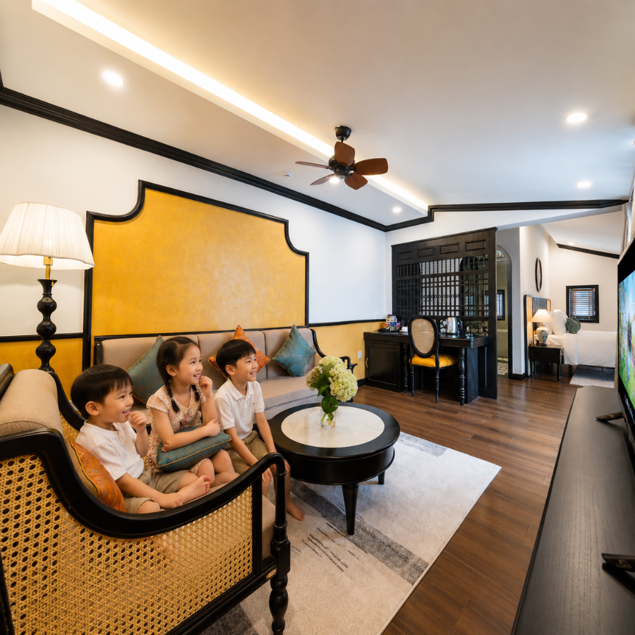 khách sạn boutique Hội An, khách sạn trong phố cổ Hội An, khách sạn phong cách Đông Dương ở Hội An, khách sạn ở Hội An có quán cà phê, khách sạn ở Hội An gần Chùa Cầu, khách sạn trung tâm Hội An, khách sạn ở Hội An có ban công, khách sạn phong cách ở Hội An, trải nghiệm lưu trú độc đáo ở Hội An, chỗ ở boutique tốt nhất tại Hội An