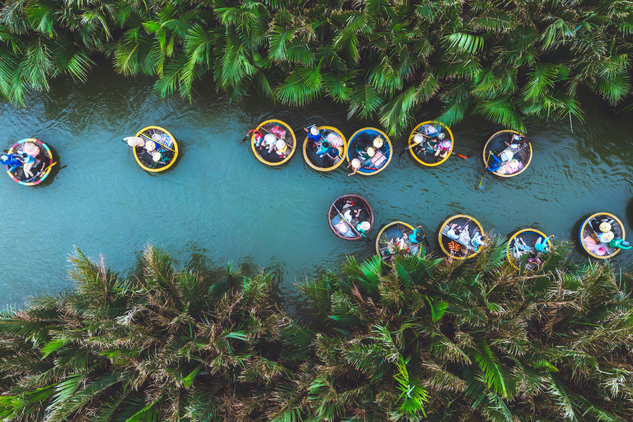 Anh web dich vu Yzistel Hoi An